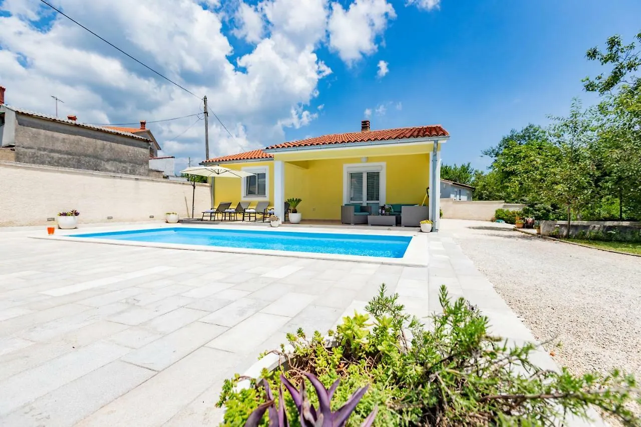 Holiday House Mary Barban